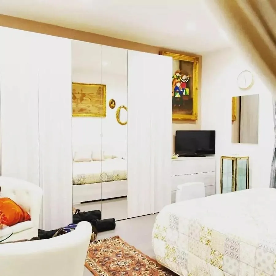 Villa First House Posillipo Neapel